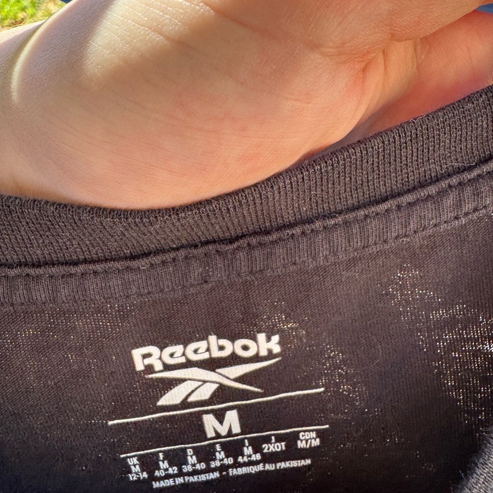 Reebok Black Crew Neck Tee - Picture 2 of 2